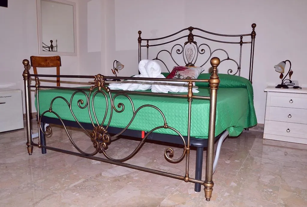 Gasthaus Palazzo Graziano Terrasini Favarotta