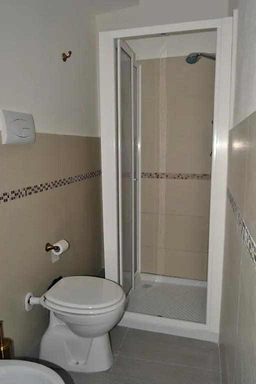 Gasthaus Palazzo Graziano Terrasini Favarotta 2*,